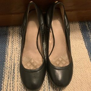 Vince Camuto Black Leather Wedge Ballet Heels, Size 10